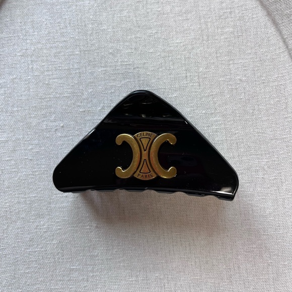 Urban Outfitters Black Hair Clip with Gold Accent - Picture 1 of 3